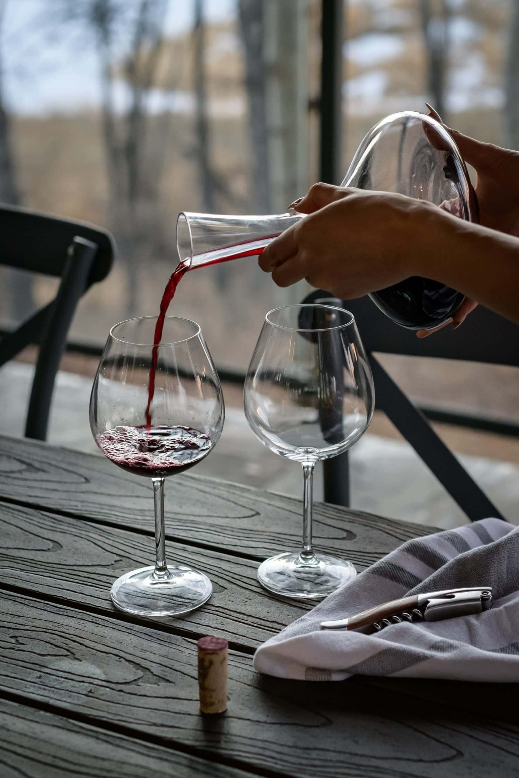 Microoxygenation: Understanding the influence of oxygen on Pinot Noir wine