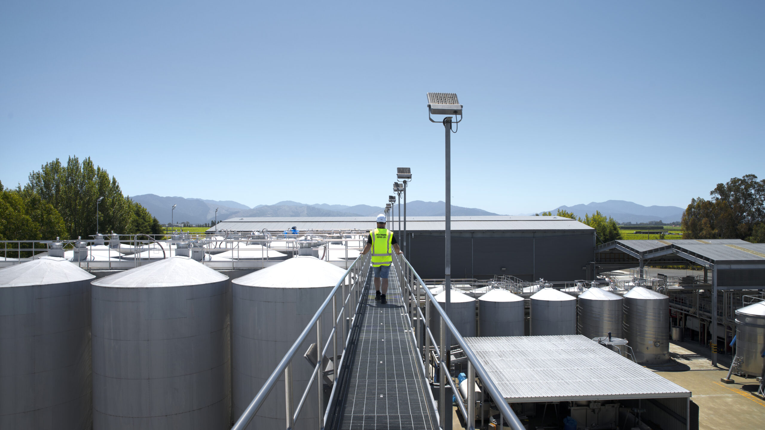 Innovations in bulk wine shipping